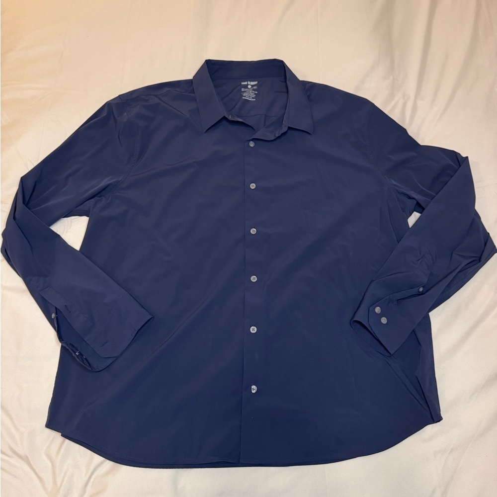 Classic Blue Dress Shirt with Long Sleeves